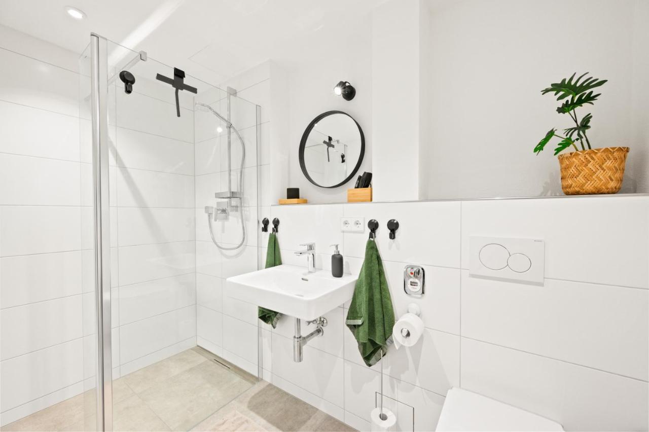 1Br 2Beds - Kleiner Privater Innenhof- Barrierefrei! -Frisch Saniert - Mozart Eins Bietigheim-Bissingen Bagian luar foto