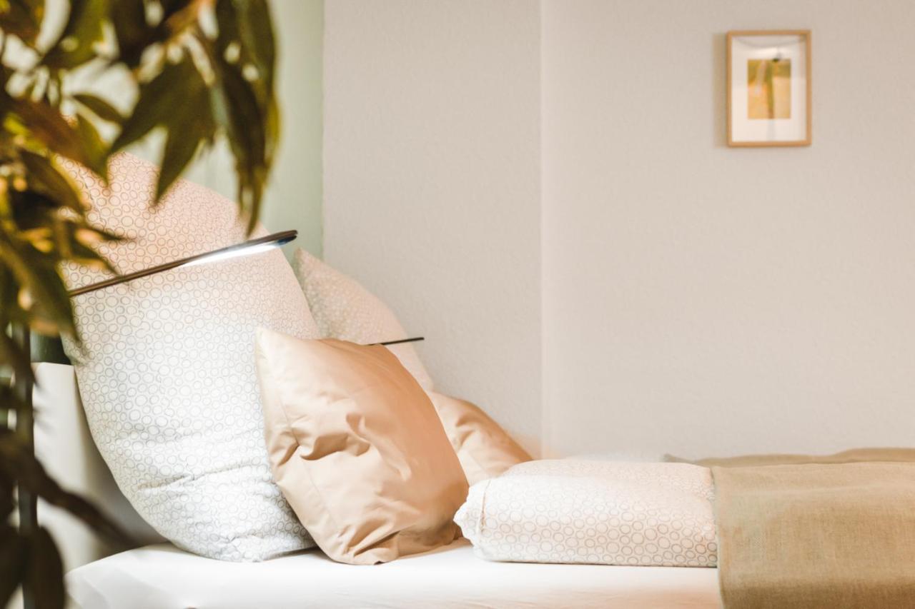 1Br 2Beds - Kleiner Privater Innenhof- Barrierefrei! -Frisch Saniert - Mozart Eins Bietigheim-Bissingen Bagian luar foto