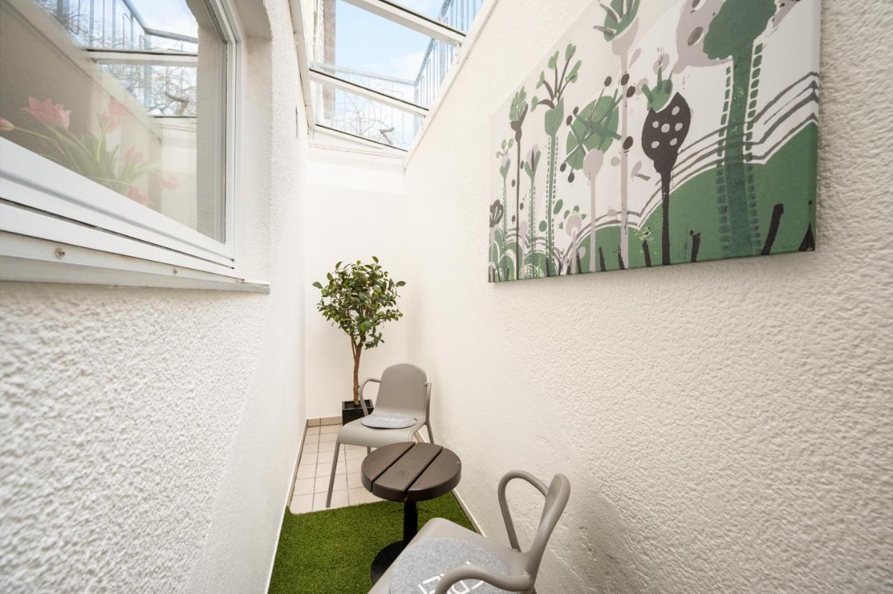 1Br 2Beds - Kleiner Privater Innenhof- Barrierefrei! -Frisch Saniert - Mozart Eins Bietigheim-Bissingen Bagian luar foto